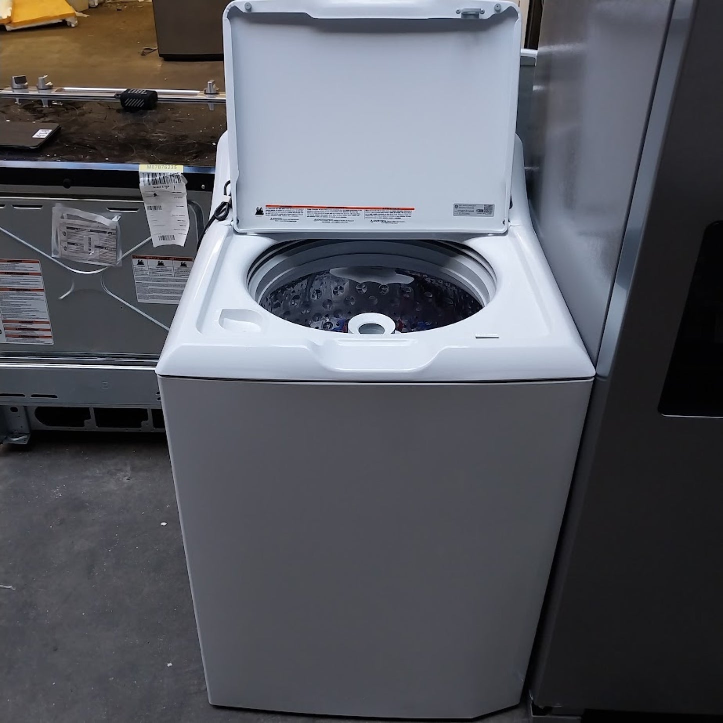 #1490 Liquidation Half Truckload of 23 Customer Return Appliances in South Carolina - Patchwork