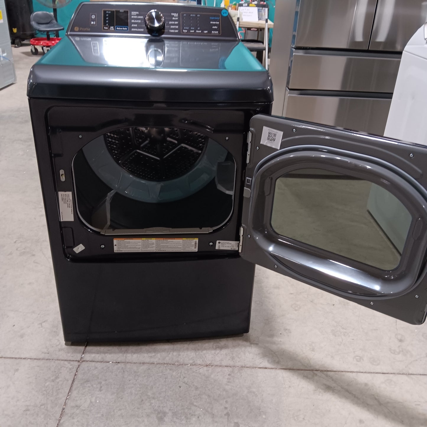 #1548 Liquidation Half Truckload of 10 Neu Processed Appliances in Texas