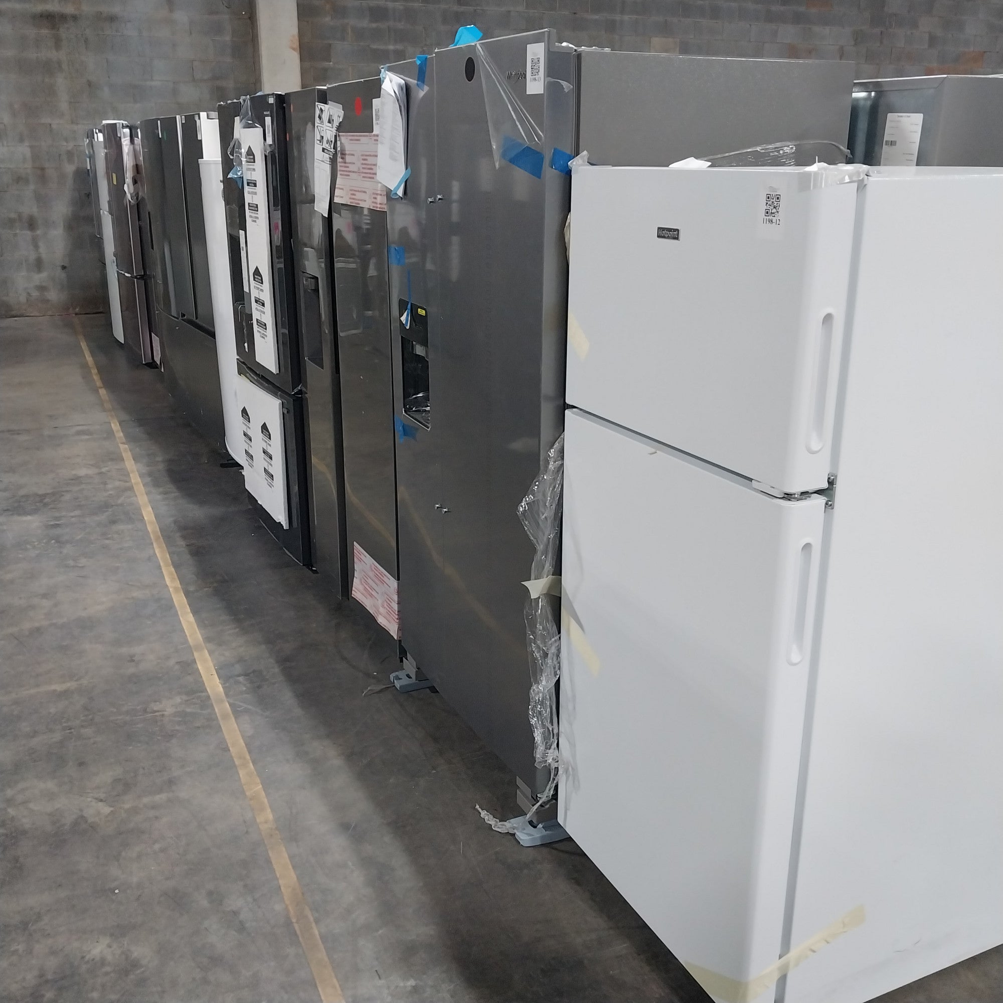 #1198 Liquidation Half Truckload of 22 Scratch and Dent Appliances in South Carolina - Saco