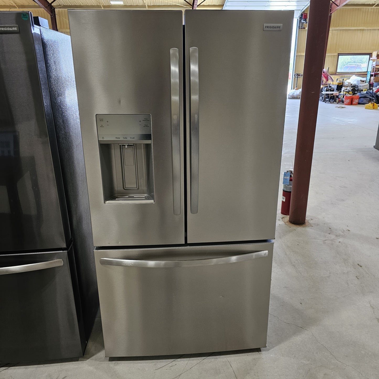 #1178 Liquidation Half Truckload of 12 Neu Processed Appliances in Texas