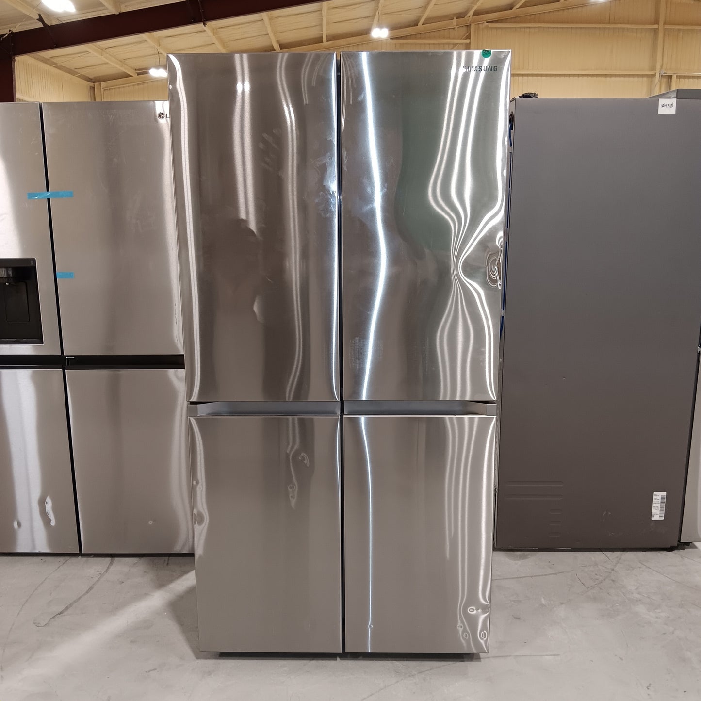 #1312 Liquidation Half Truckload of 11 Neu Processed Appliances in Texas