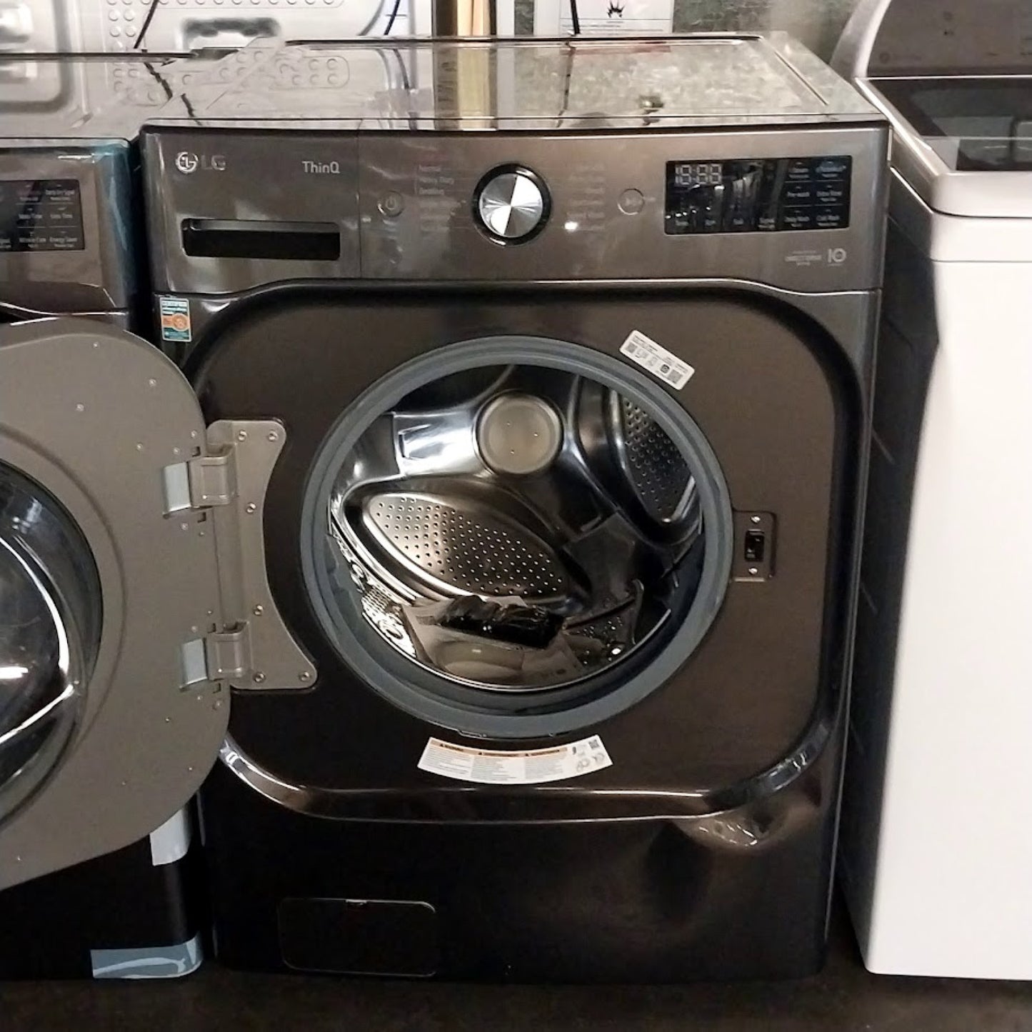 #1405 Liquidation Half Truckload of 25 Customer Return Appliances in South Carolina - Patchwork