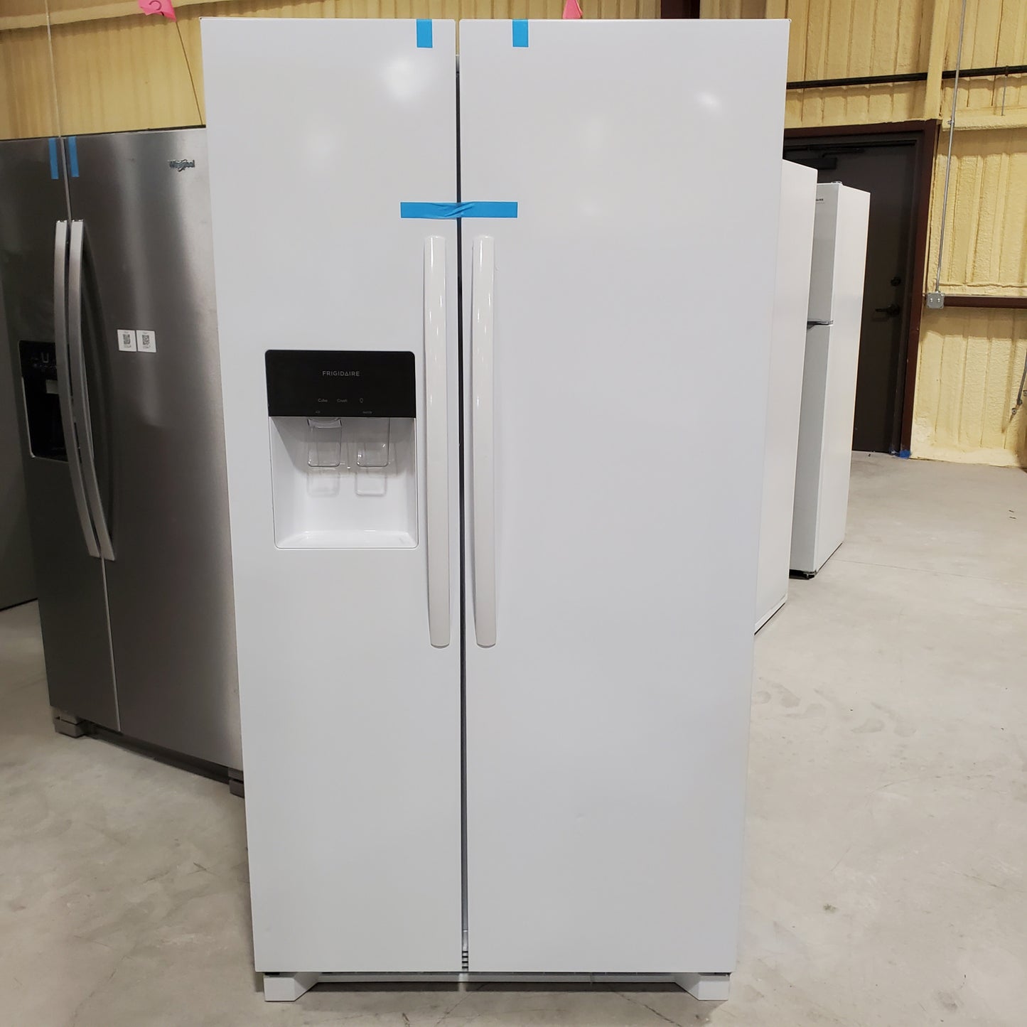 #1216 Liquidation Half Truckload of 14 Neu Processed Appliances in Texas