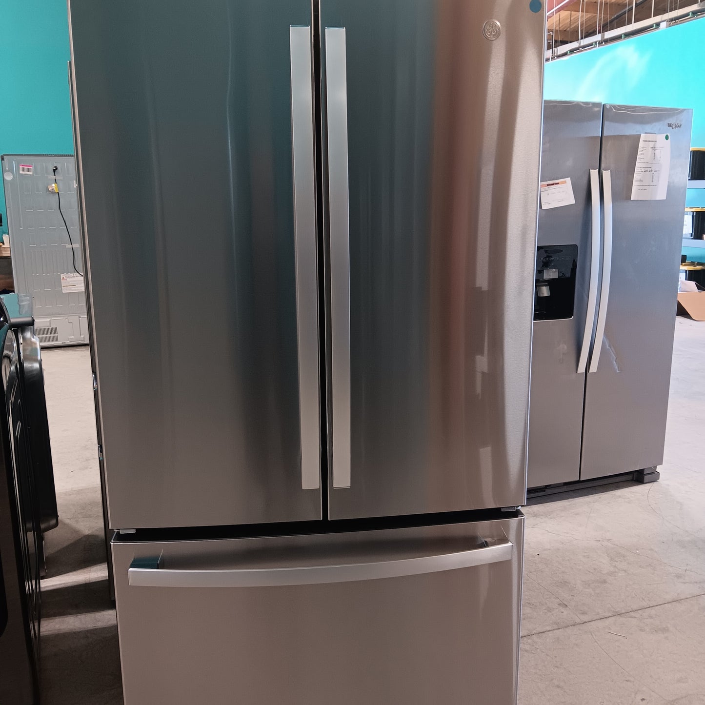 #1539 Liquidation Half Truckload of 9 Neu Processed Appliances in Texas