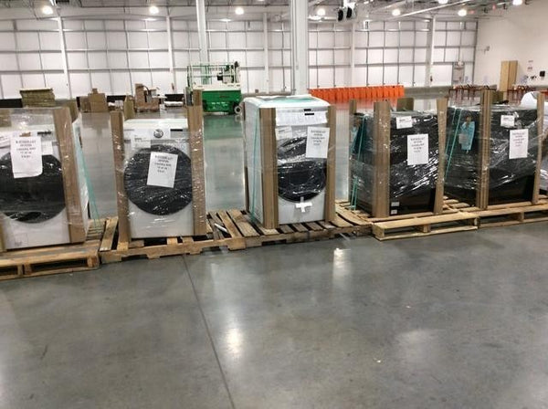 More pictures of scratch and dent appliances from one of our many liquidation programs.