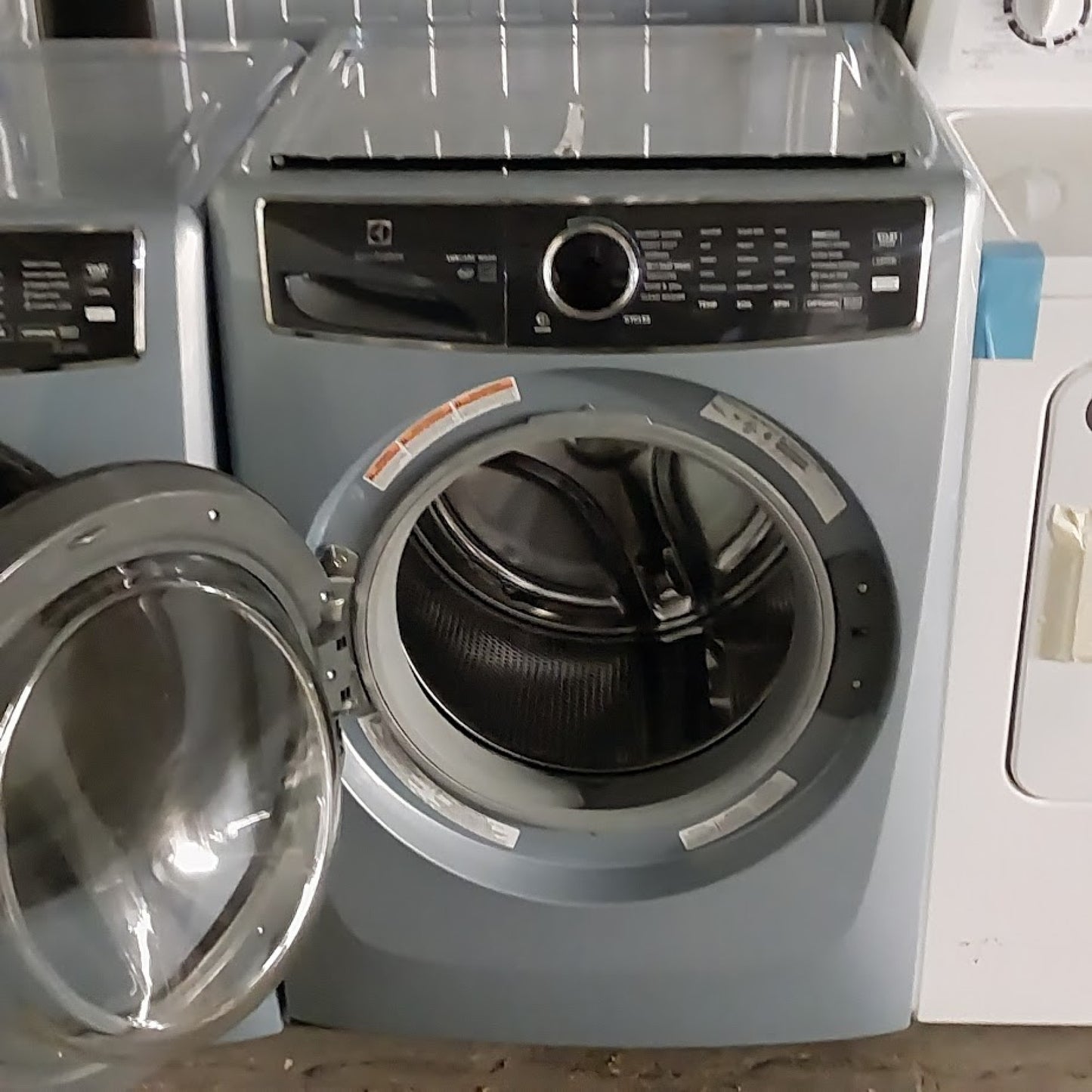 #1493 Liquidation Half Truckload of 24 Customer Return Appliances in South Carolina - Patchwork