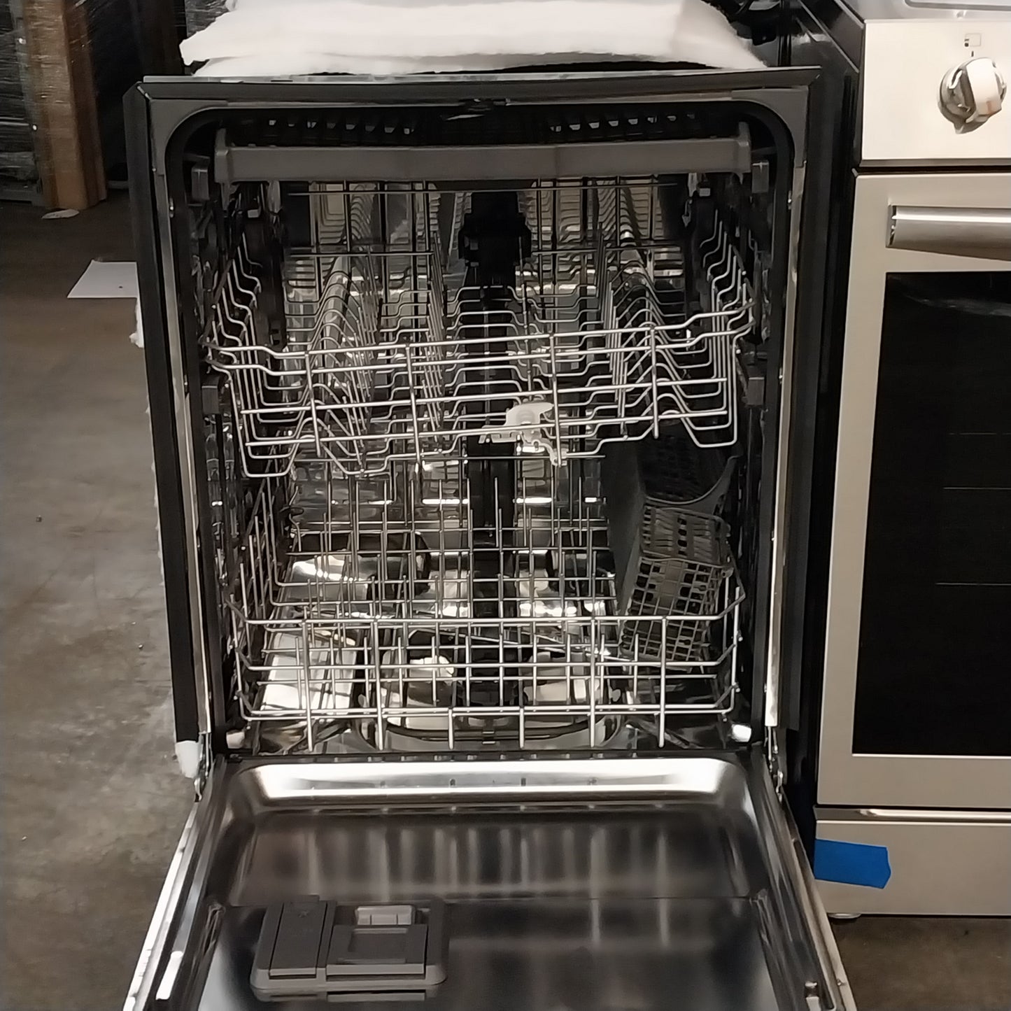 #1234 Liquidation Half Truckload of 25 Customer Return Appliances in South Carolina - Liberty