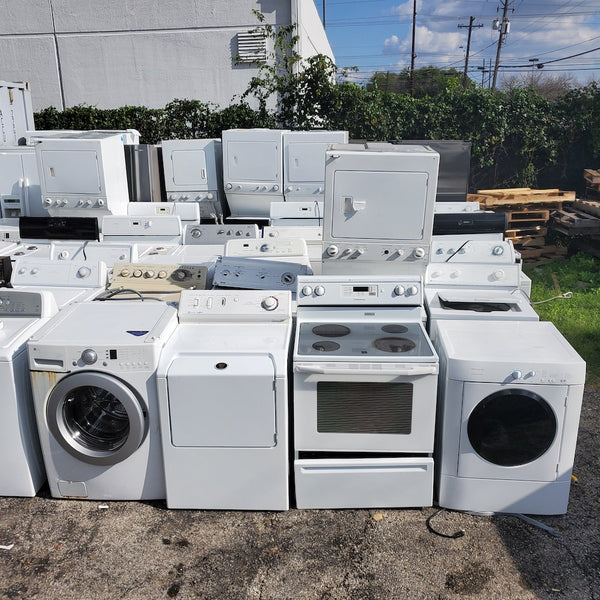 A wide variety of used / broken appliances perfect to fix and resell!
