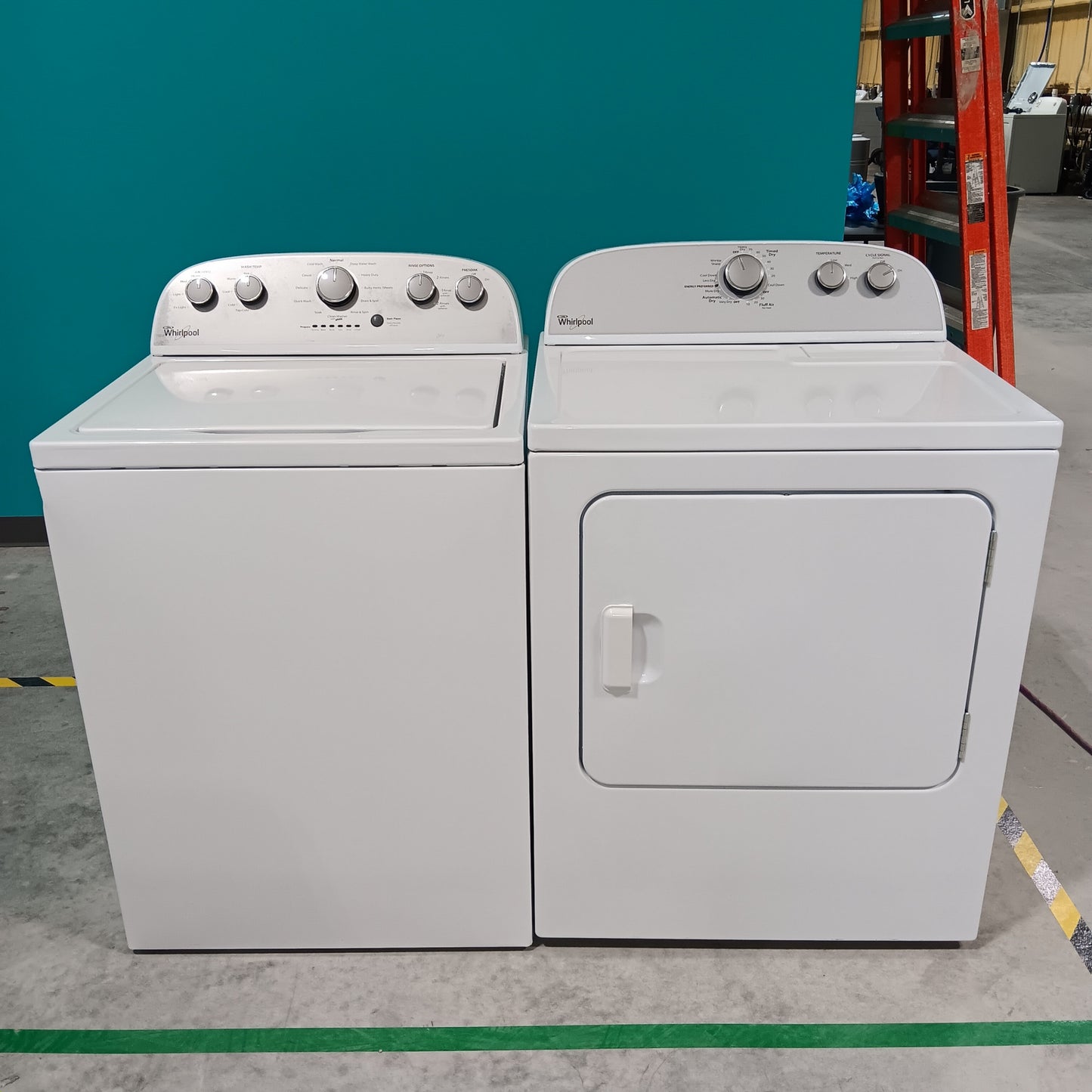 #1311 Liquidation Half Truckload of 11 Neu Processed Appliances in Texas