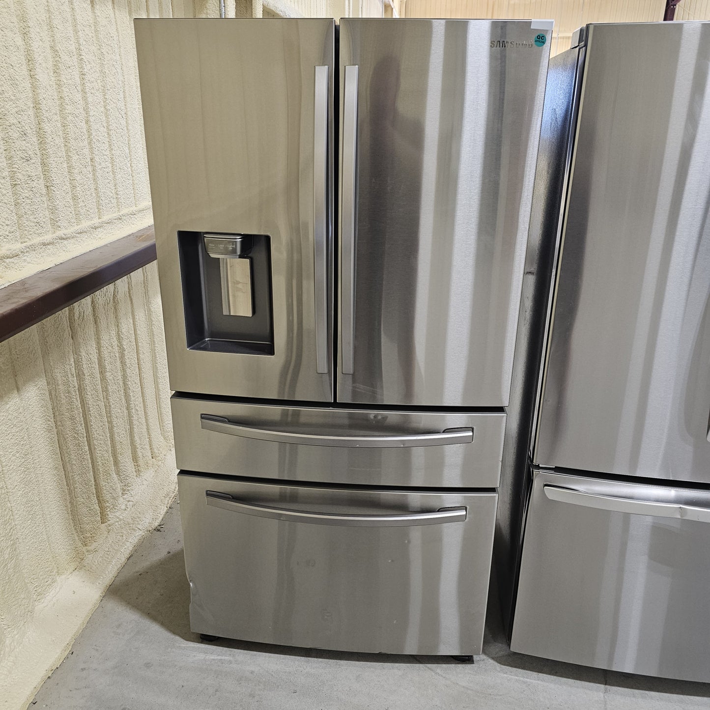 #1178 Liquidation Half Truckload of 12 Neu Processed Appliances in Texas