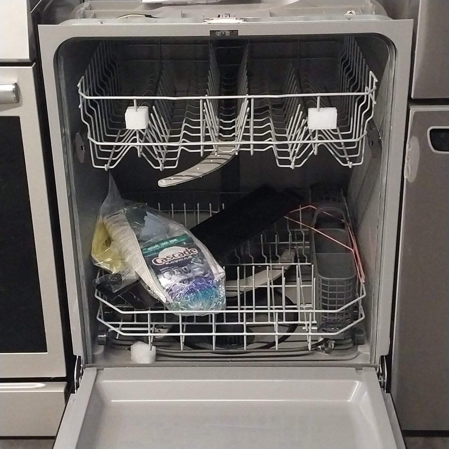 #1246 Liquidation Half Truckload of 26 Customer Return Appliances in South Carolina - Liberty