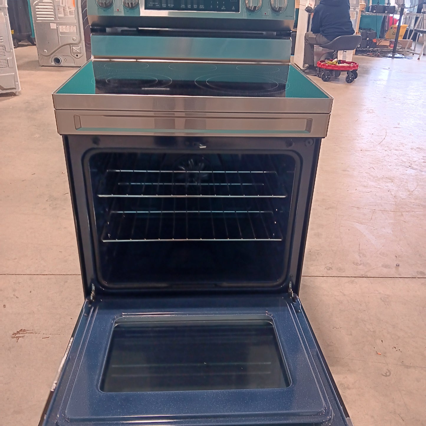 #1539 Liquidation Half Truckload of 9 Neu Processed Appliances in Texas