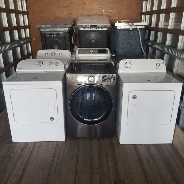 If you are looking for “Where to buy Truckloads of scratch and dent appliances?” look no further!