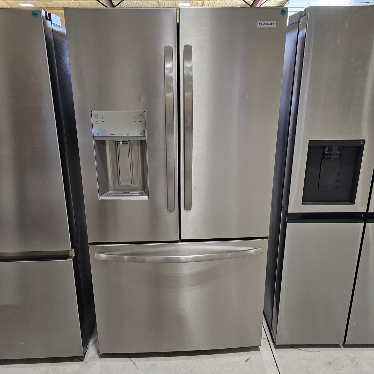 #1178 Liquidation Half Truckload of 12 Neu Processed Appliances in Texas