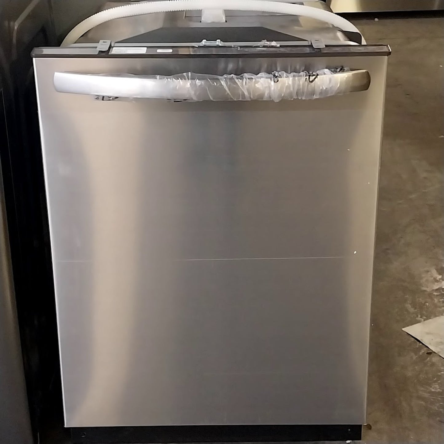 #1398 Liquidation Half Truckload of 25 Customer Return Appliances in South Carolina - Liberty