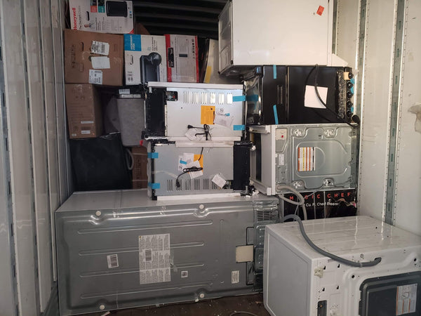 Example of a Home Depot Customer Return Truckload.