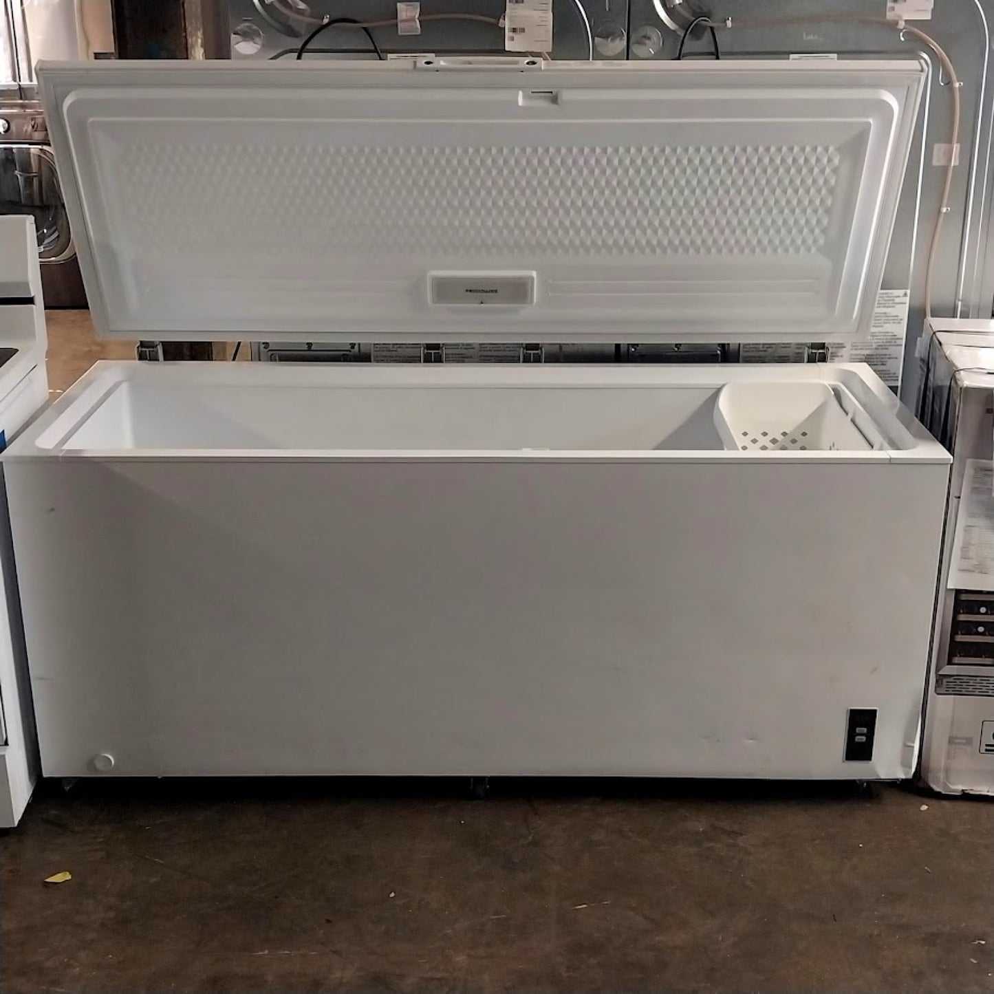 #1431 Liquidation Full Truckload of 50 Customer Return Appliances in South Carolina - Liberty