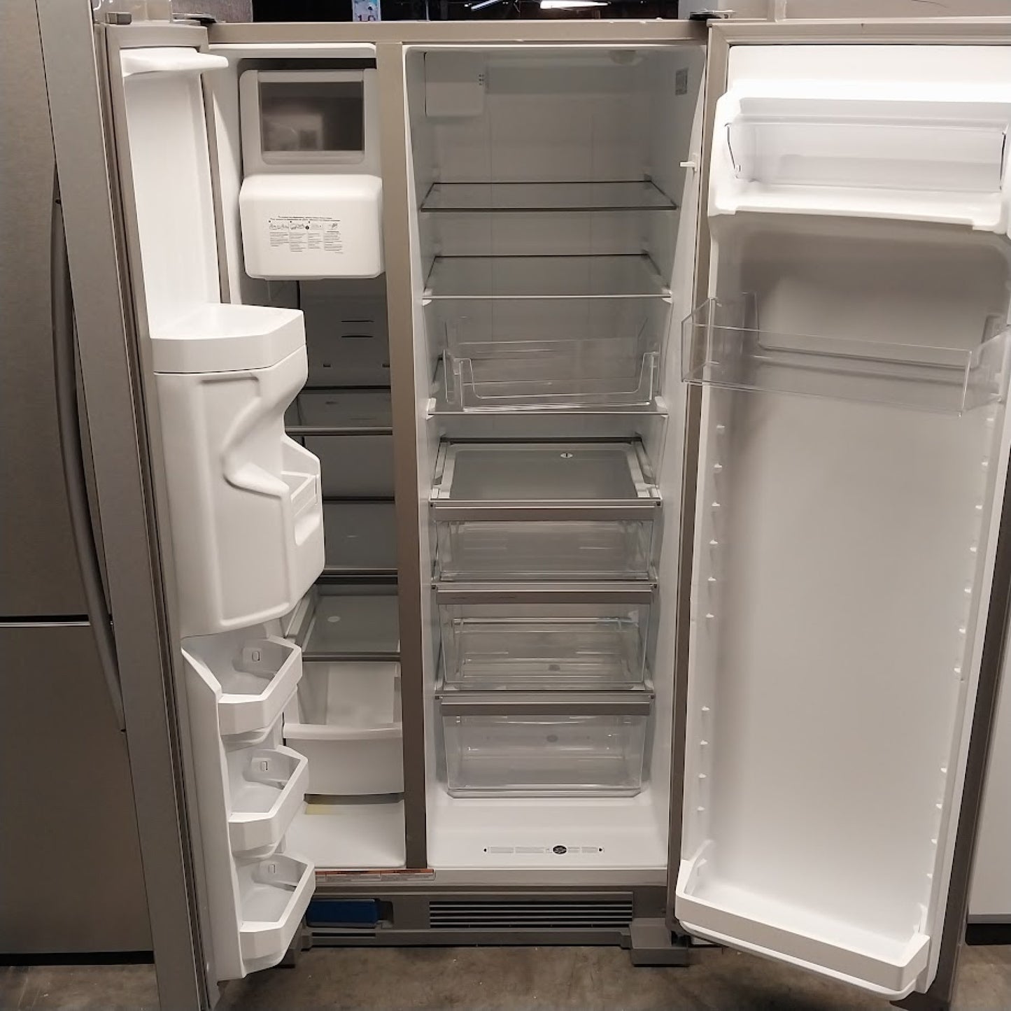 #1489 Liquidation Half Truckload of 24 Customer Return Appliances in South Carolina - Patchwork