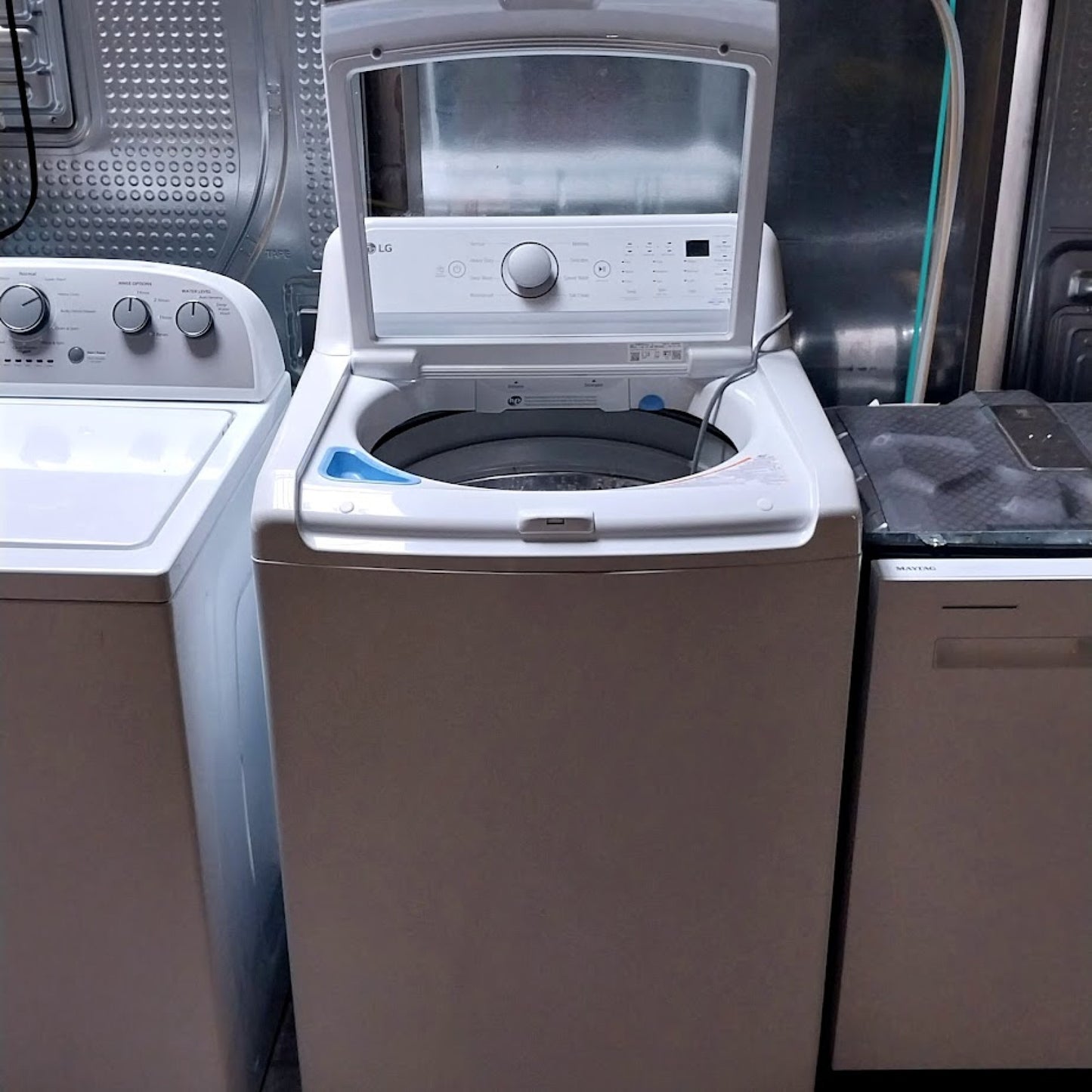 #1445 Liquidation Half Truckload of 25 Customer Return Appliances in South Carolina - Liberty