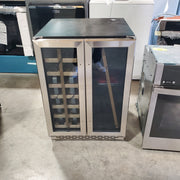 #1470 Liquidation Half Truckload of 20 Scratch and Dent Appliances in Texas