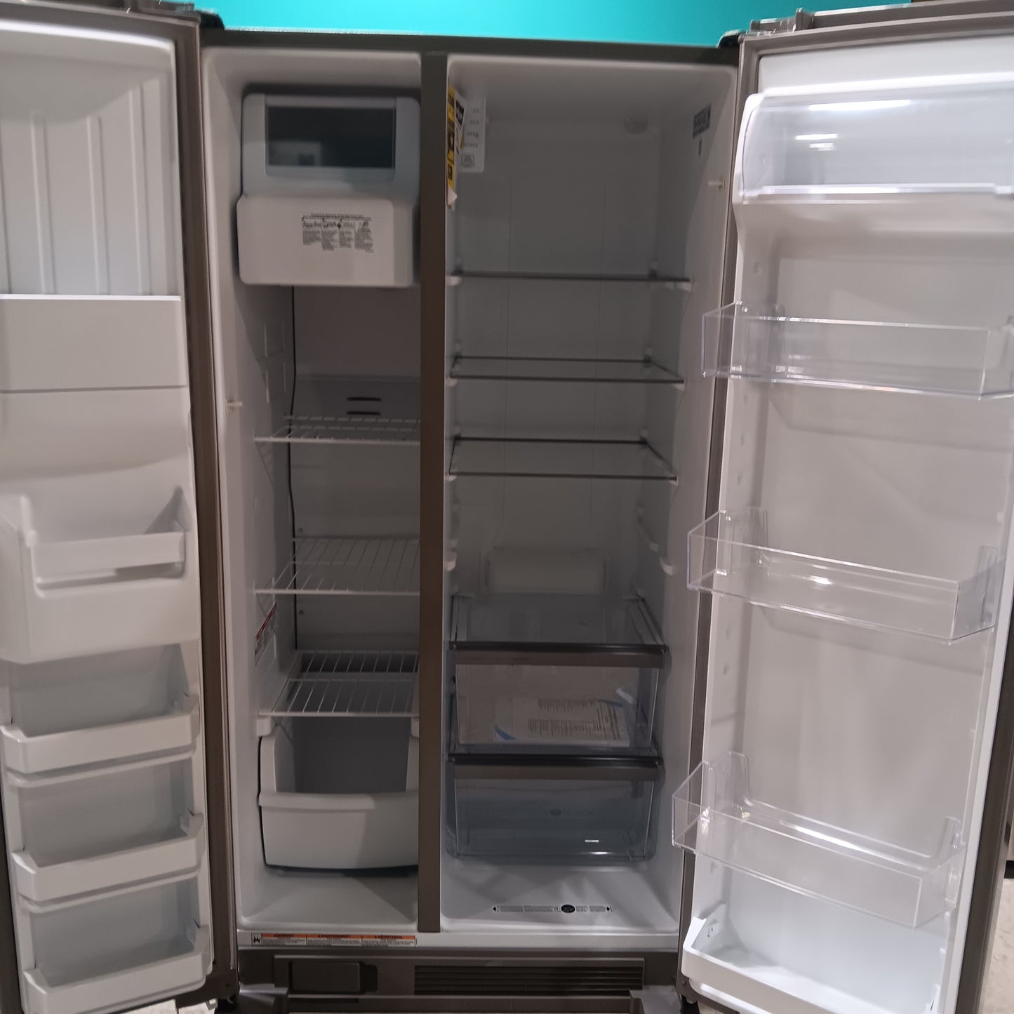 #1550 Liquidation Half Truckload of 12 Neu Processed Appliances in Texas