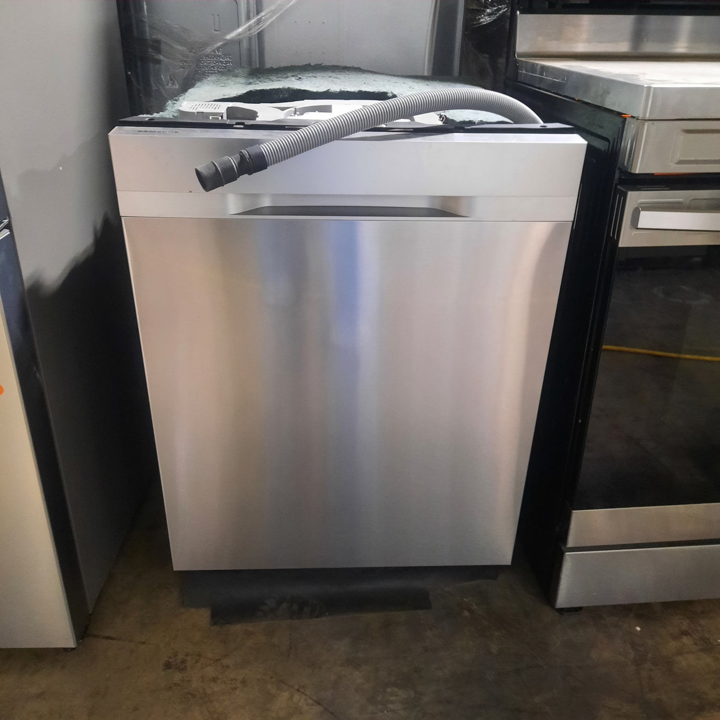 #1281 Liquidation Half Truckload of 23 Customer Return Appliances in South Carolina - Saco