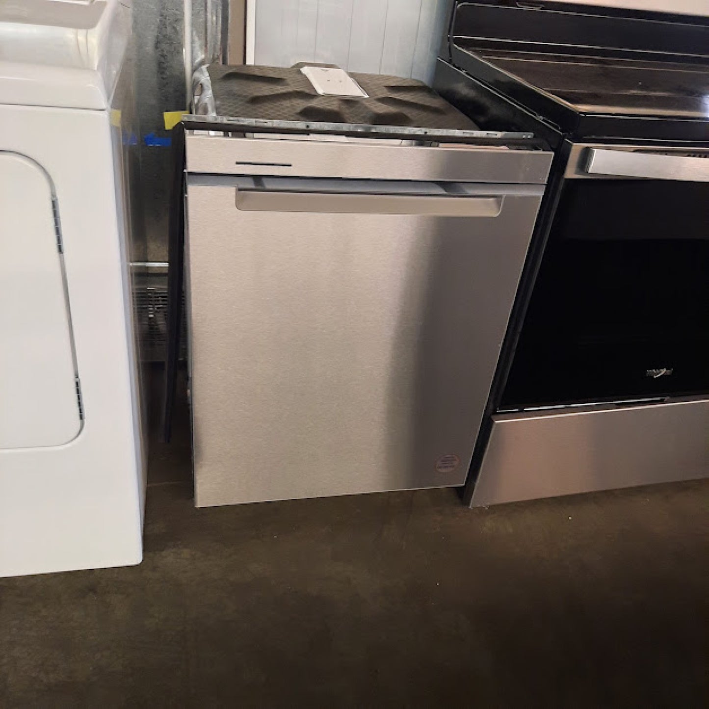 #1456 Liquidation Half Truckload of 25 Customer Return Appliances in South Carolina - Liberty
