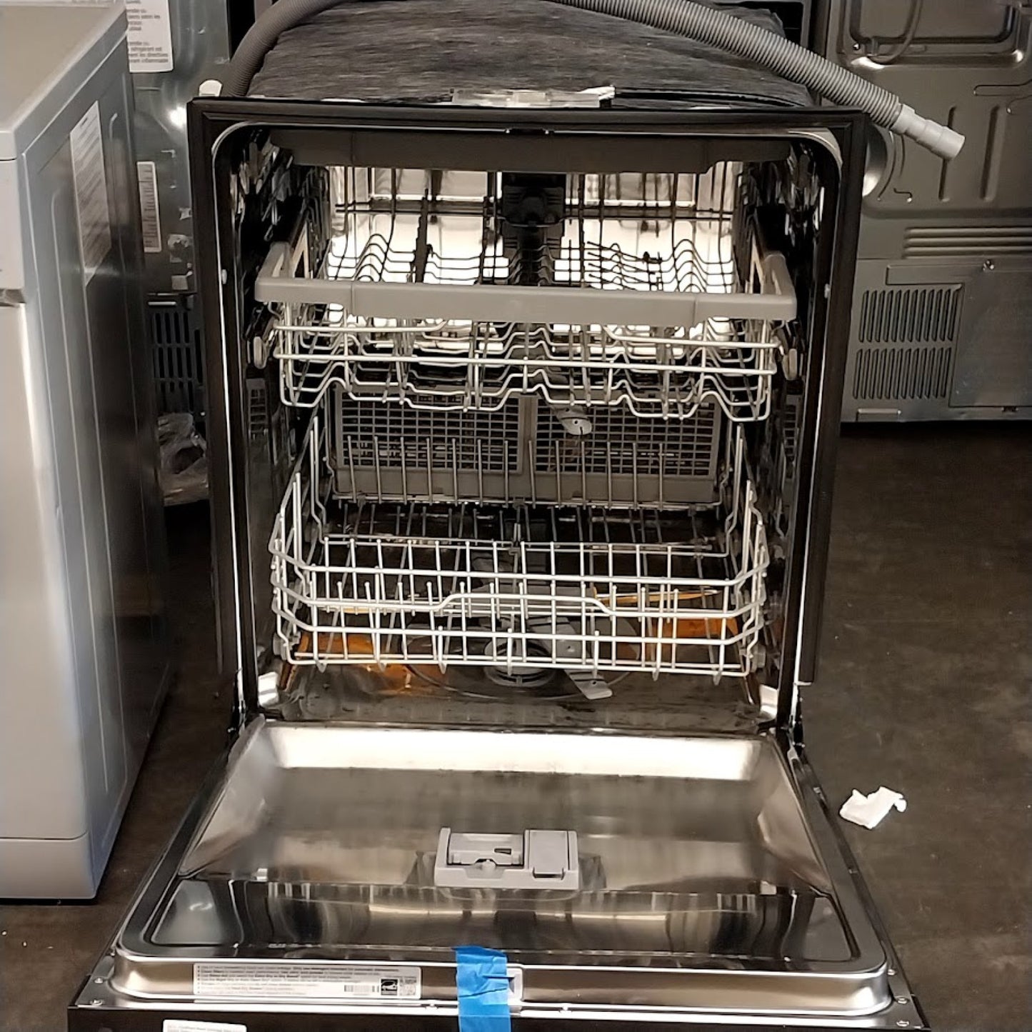 #1423 Liquidation Full Truckload of 53 Customer Return Appliances in South Carolina - Liberty