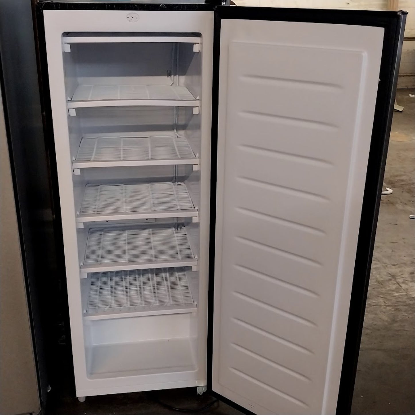 #1413 Liquidation Full Truckload of 38 Customer Return Appliances in South Carolina - Liberty