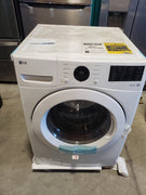 #1484 Liquidation Half Truckload of 26 Scratch and Dent Appliances in Texas