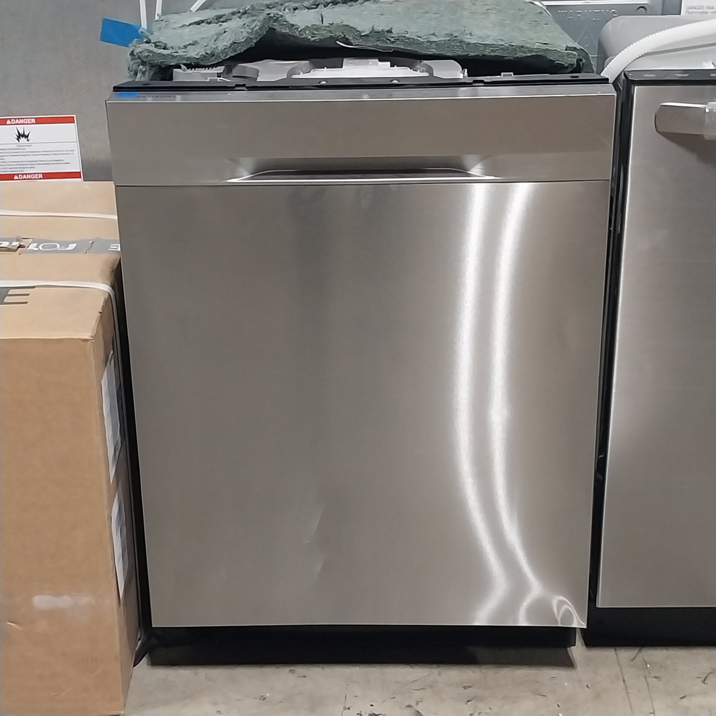 #1284 Liquidation Half Truckload of 24 Customer Return Appliances in South Carolina - Saco