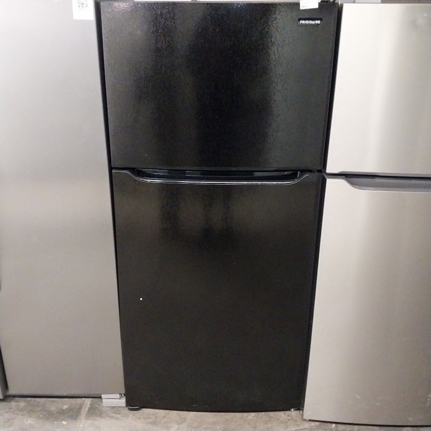 #1488 Liquidation Half Truckload of 24 Customer Return Appliances in South Carolina - Patchwork
