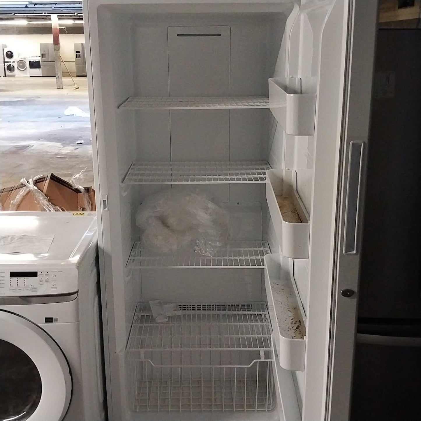 #1493 Liquidation Half Truckload of 24 Customer Return Appliances in South Carolina - Patchwork