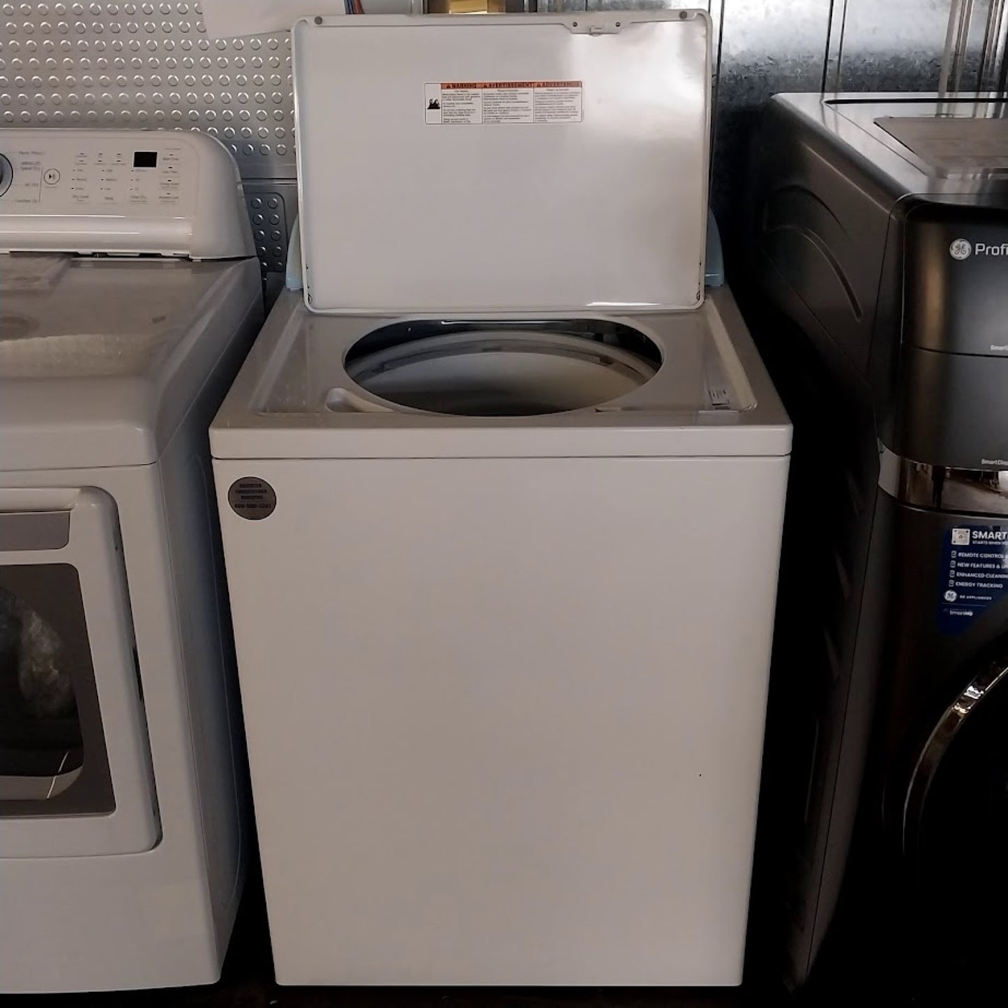 #1403 Liquidation Half Truckload of 24 Customer Return Appliances in South Carolina - Liberty