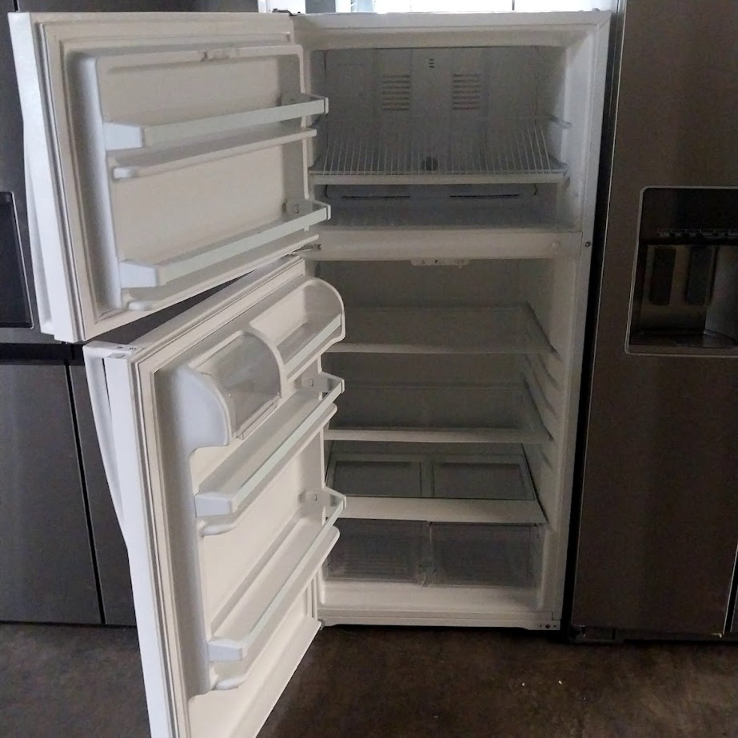 #1441 Liquidation Full Truckload of 48 Customer Return Appliances in South Carolina - Liberty