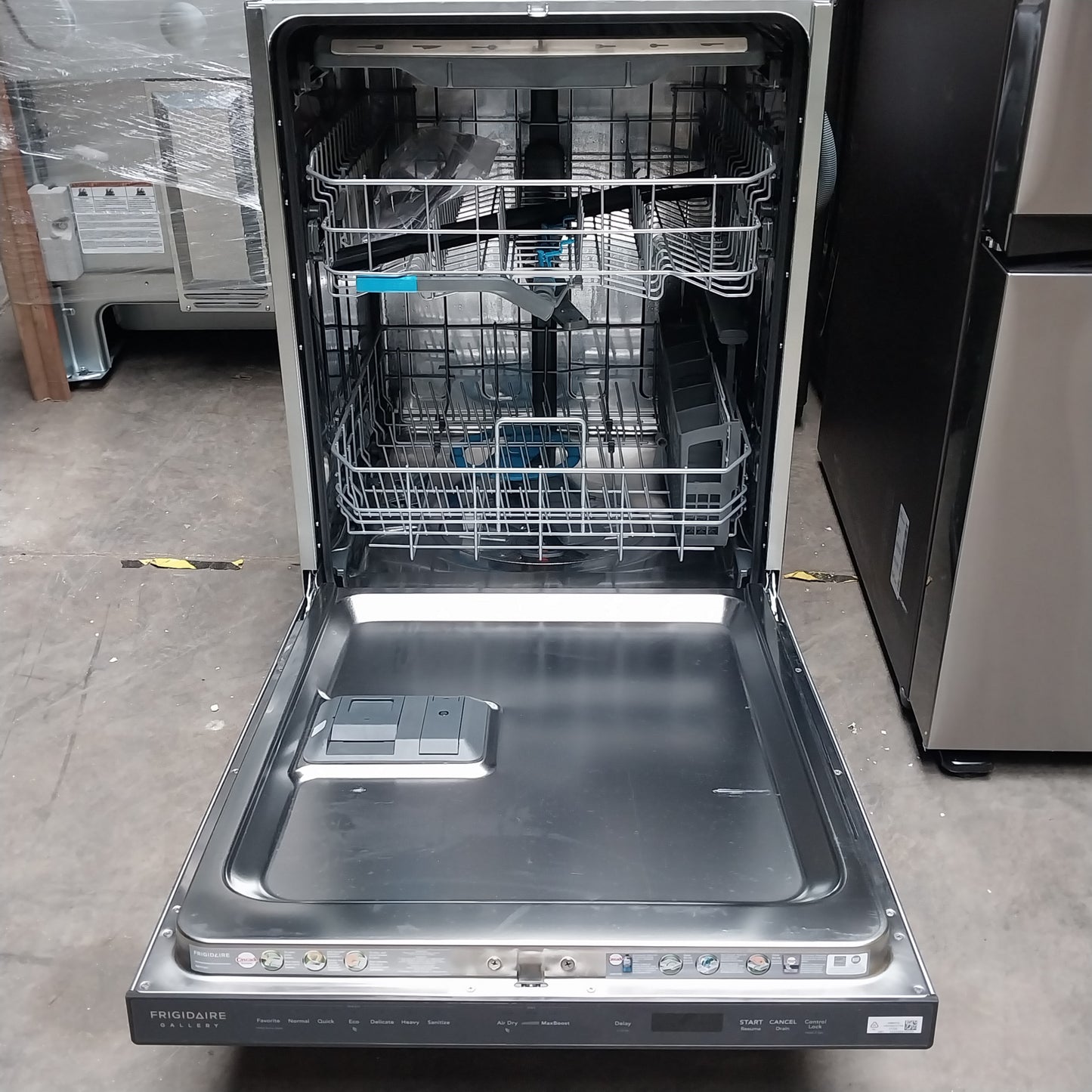 #1313 Liquidation Half Truckload of 22 Customer Return Appliances in South Carolina - Liberty