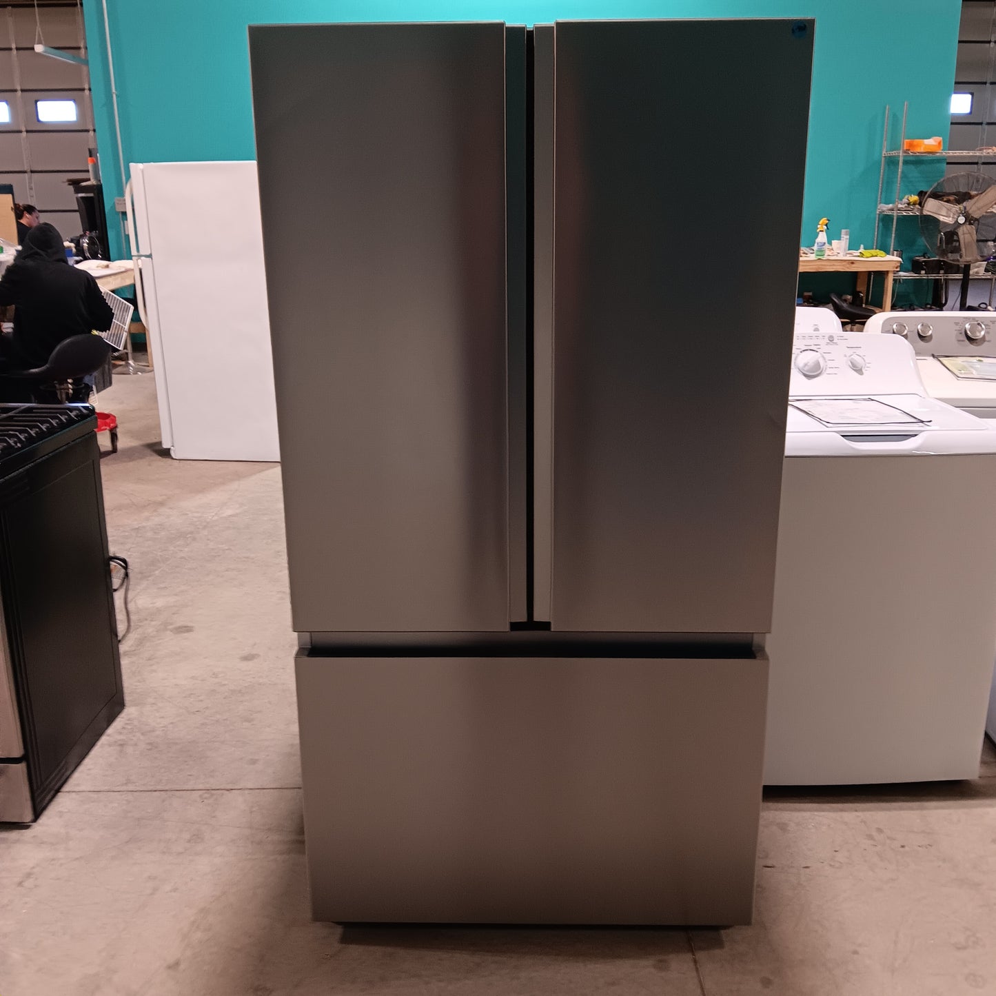 #1573 Liquidation Full Truckload of 55 Neu Processed Appliances in Texas