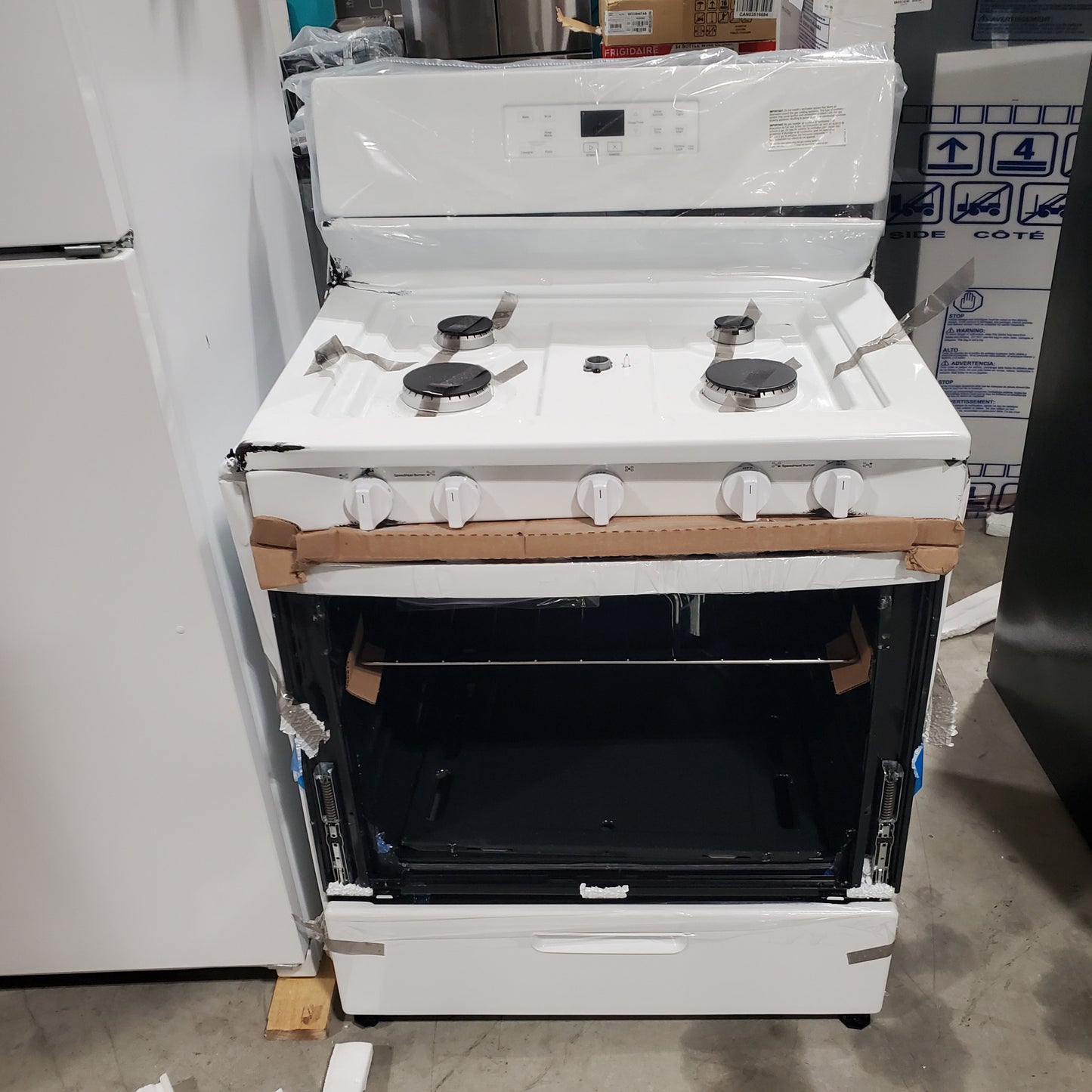 #1473 Liquidation Half Truckload of 38 Salvage Appliances in Texas