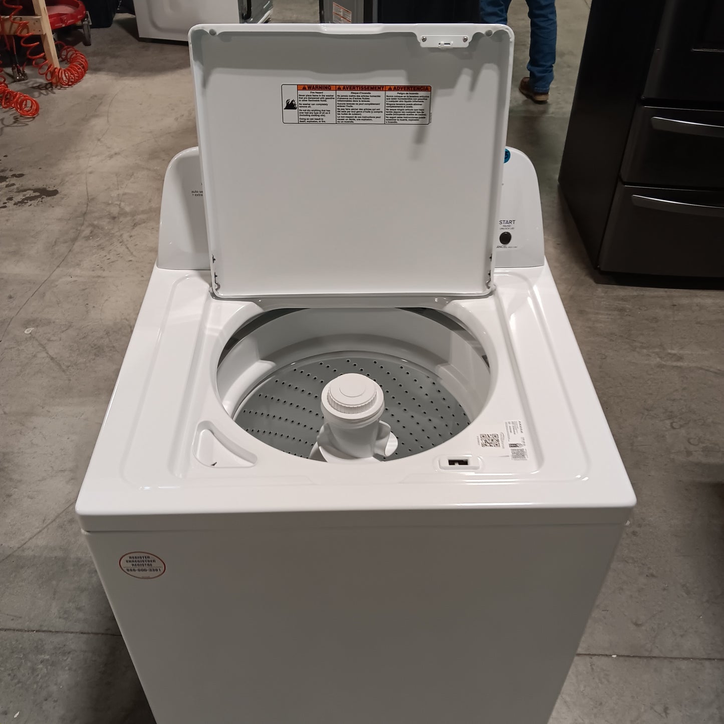 #1550 Liquidation Half Truckload of 12 Neu Processed Appliances in Texas