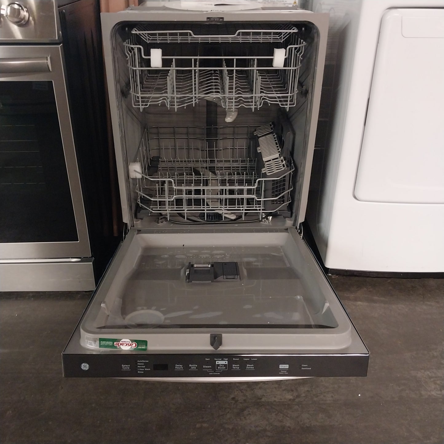 #1228 Liquidation Half Truckload of 24 Customer Return Appliances in South Carolina - Liberty