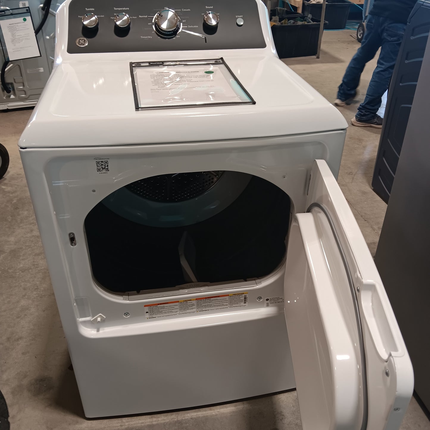 #1541 Liquidation Half Truckload of 19 Neu Processed Appliances in Texas