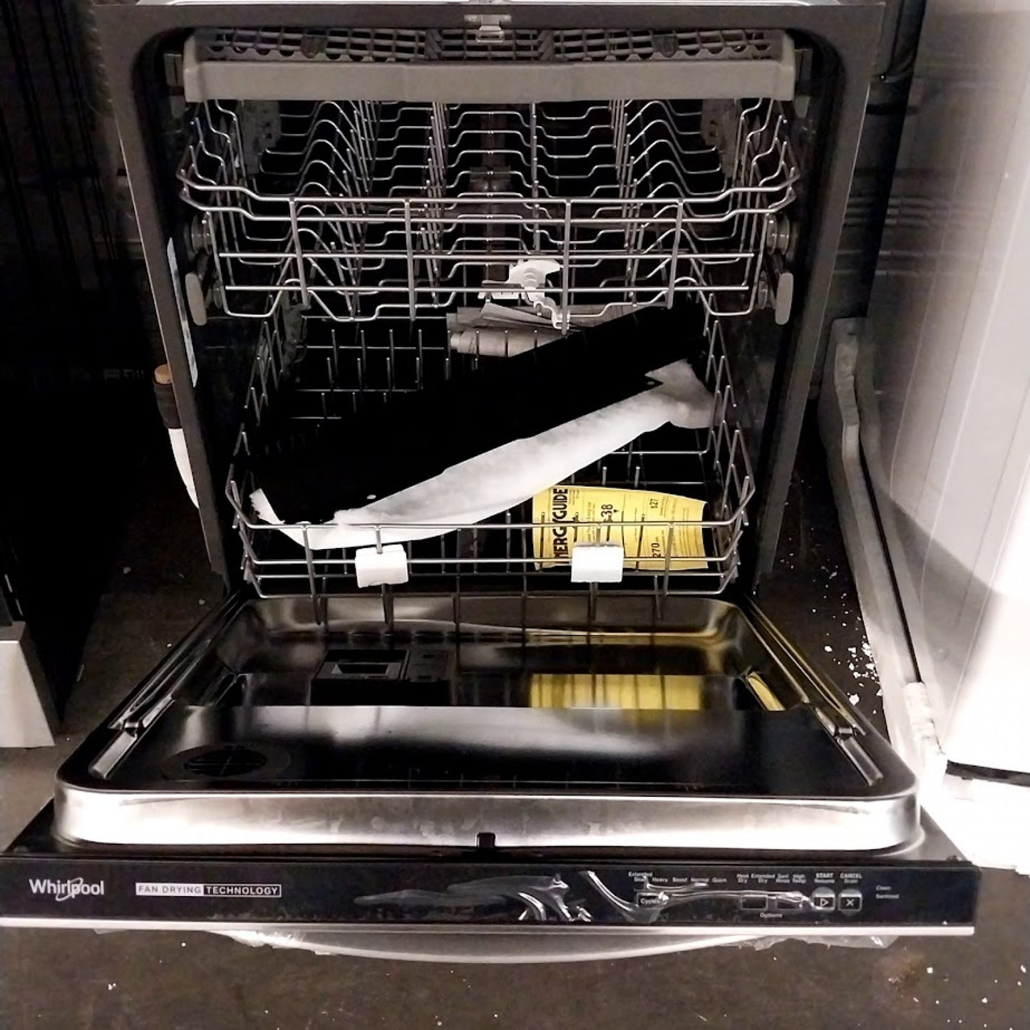 #1355 Liquidation Half Truckload of 23 Customer Return Appliances in South Carolina - Liberty