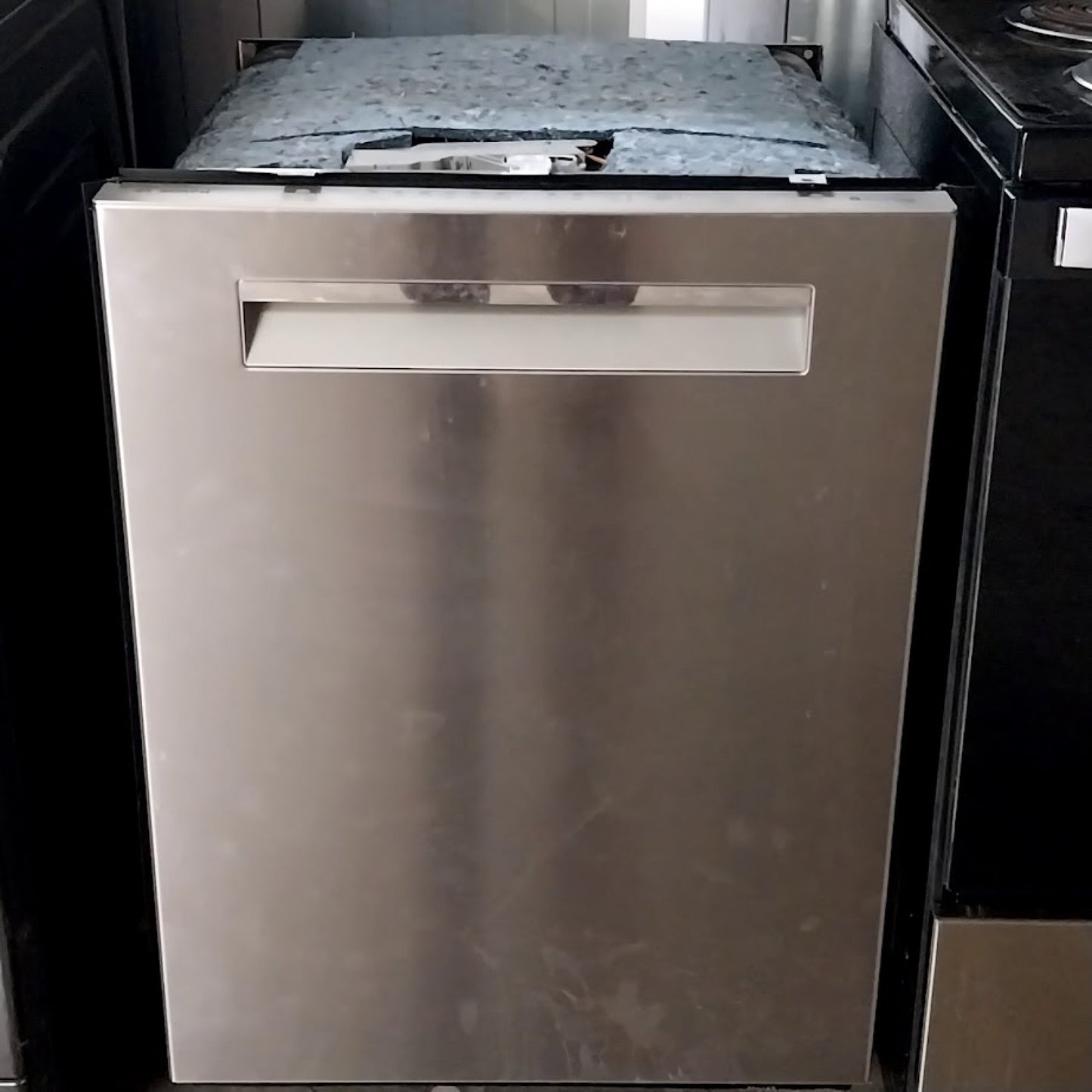 #1370 Liquidation Half Truckload of 24 Customer Return Appliances in South Carolina - Liberty