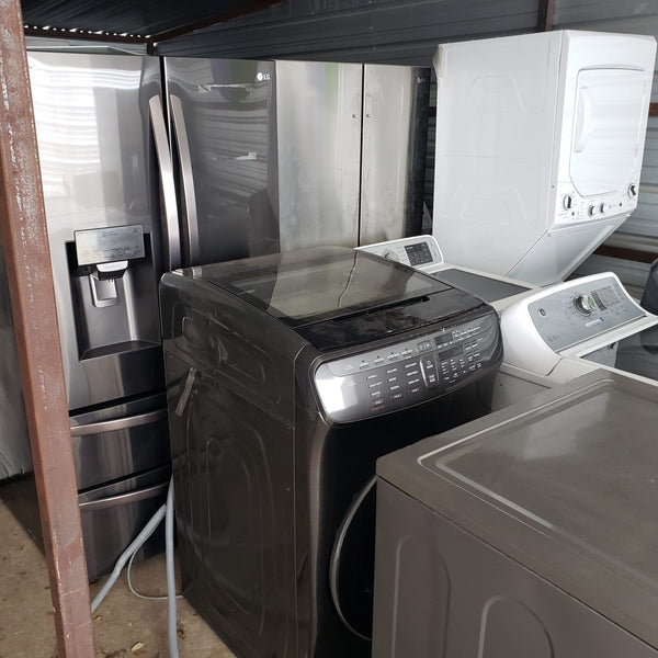 Truckloads of Salvage appliances are for sale in our wholesale program.
