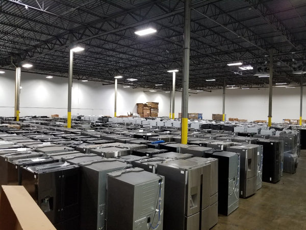 Thousands of Samsung scratch and dent or customer return appliances. We wholesale Samsung liquidation appliances like these.