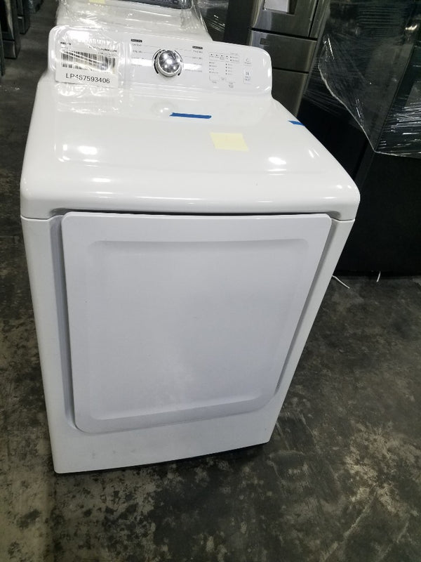 Samsung scratch and dent dryers from our members only liquidation program.