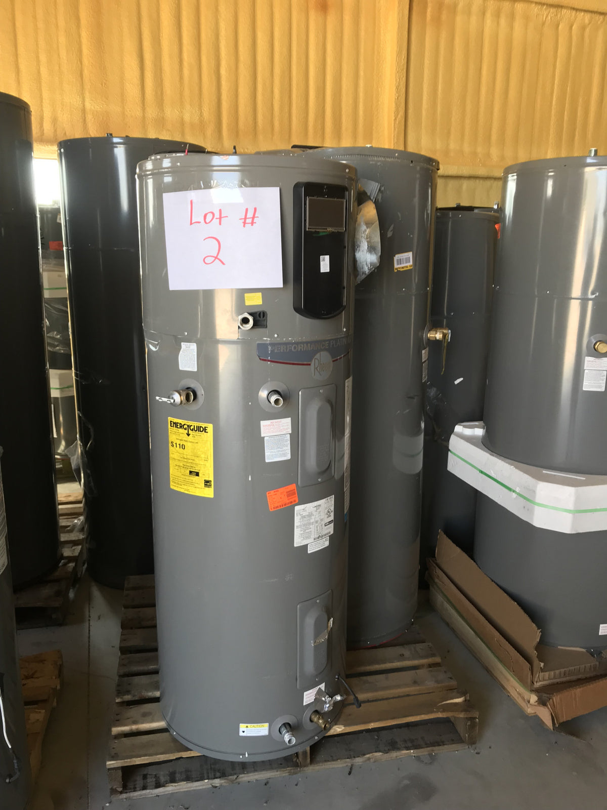 Water Heater Lot 2 Wholesale Pallet | 2 Customer Return Water Heaters