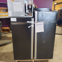 #P-1055 Liquidation Half Truckload of 58 Scratch and Dent Appliances in Georgetown, Texas