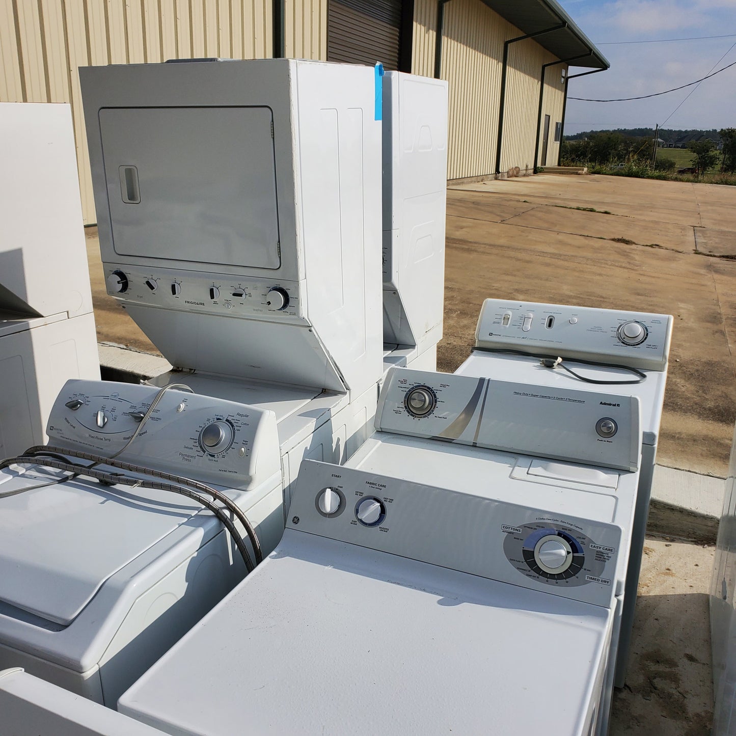 #1203 Liquidation Half Truckload of 19 Haul Aways (Used) Appliances in Texas