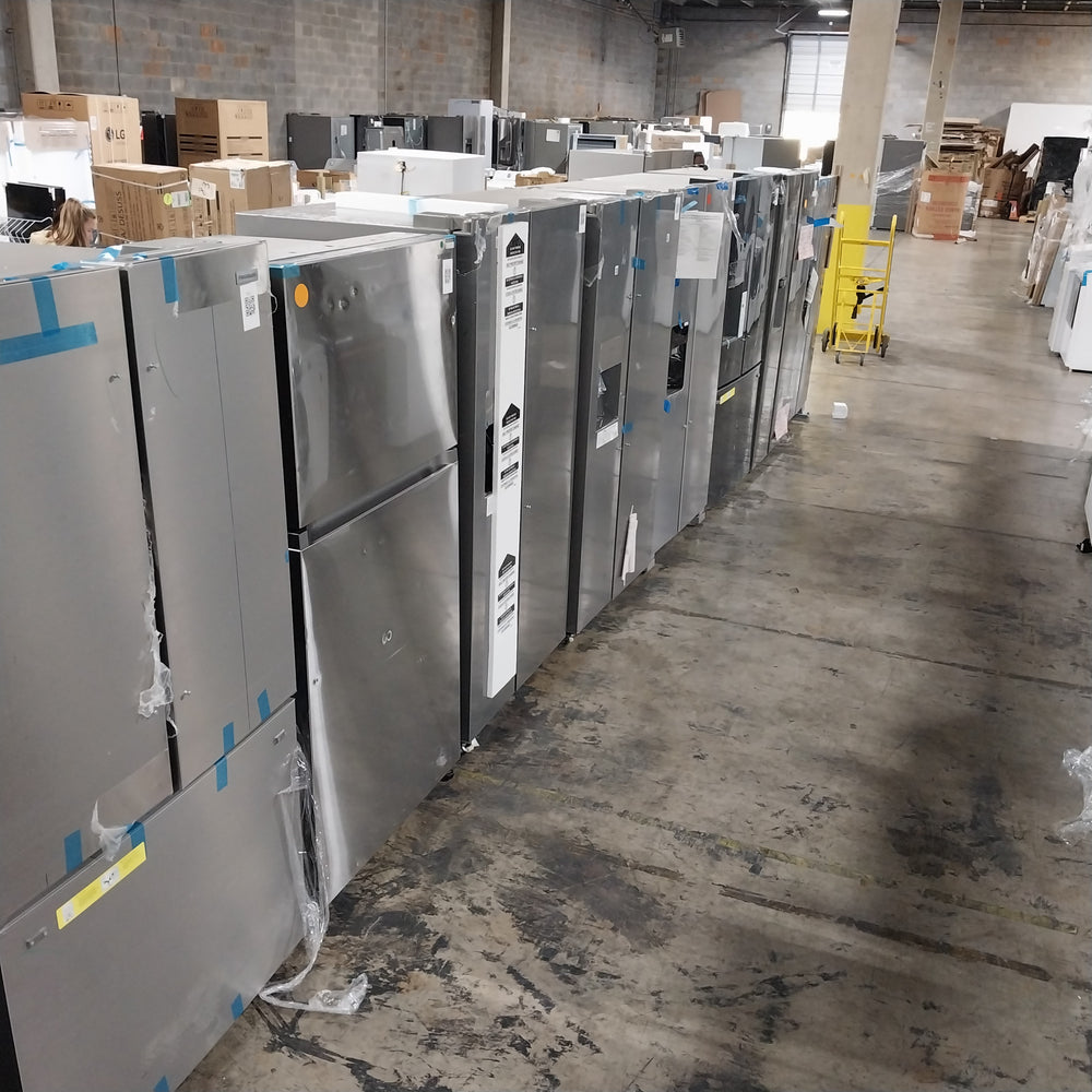 #1185 Liquidation Half Truckload of 24 Scratch and Dent Appliances in South Carolina - Saco